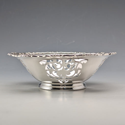 1934年 英国ヴィンテージ 純銀製ピアスディッシュ 90g Mappin & Webb